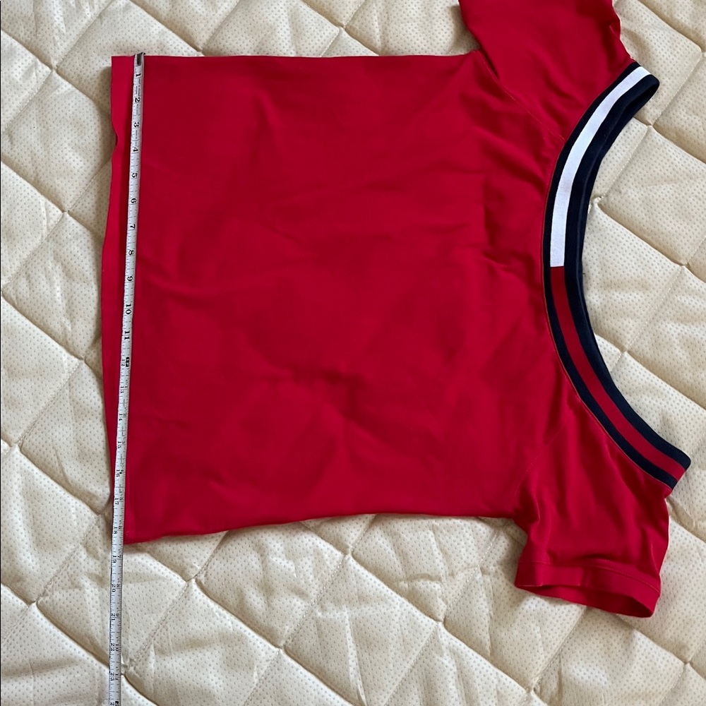 Tommy Hilfiger Red Black Relaxed Short Sleeve Tee - Picture 6 of 6